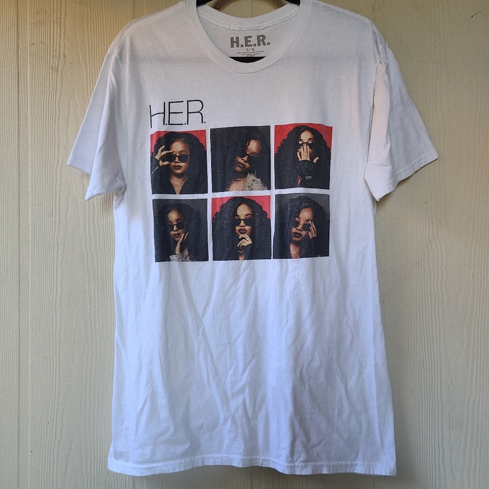 H.E.R. White T-shirt Size Large